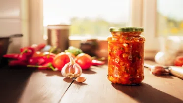 Фото блюда: Острая аджика из помидоров