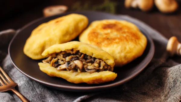 Постные картофельные зразы с грибами