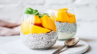 Фото рецепта: Чиа пудинг с манго который дарит свежесть с первого вкуса