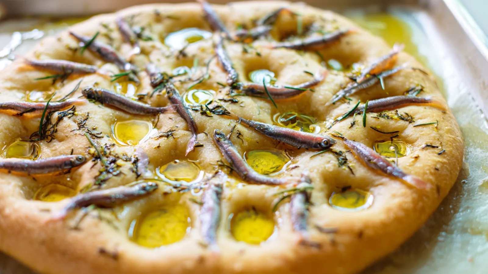 Фото блюда: Фокачча с анчоусами с ярким вкусом моря