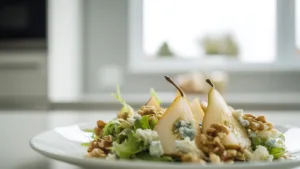 Фото блюда: Грушевый салат с голубым сыром который дарит нежность вкуса