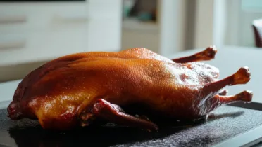 Фото блюда: Гусь в кальвадосной глазури с праздничным ароматом