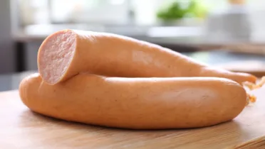 Фото рецепта Как приготовить вареную колбасу: вкусный домашний рецепт