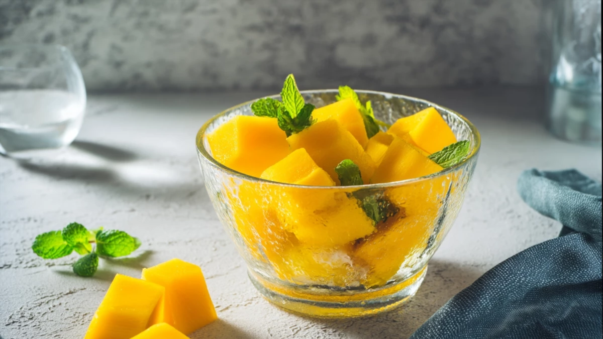 Фото блюда: Манговая сальса с мятой и цитрусовой свежестью