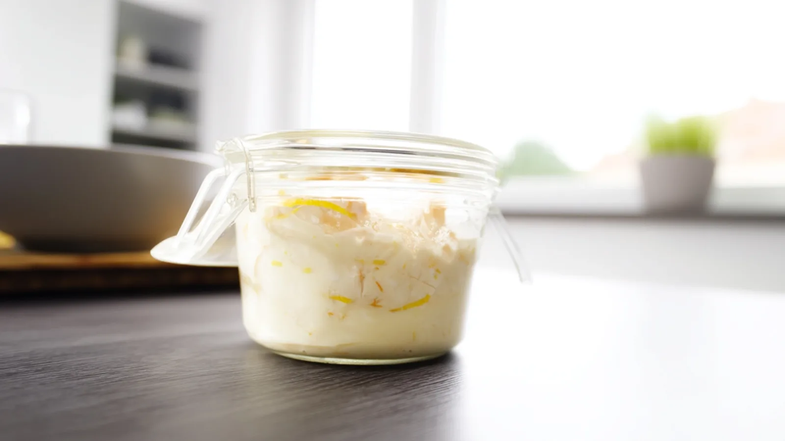 Фото блюда: Нежный маринад на кефире для рыбы с ярким цитрусом