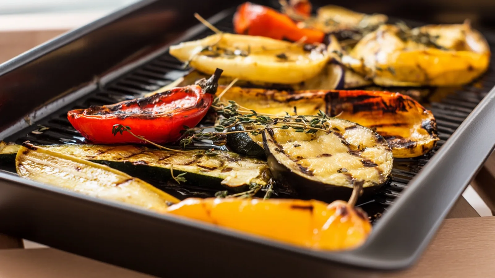 Фото блюда: Овощи гриль с ароматным чабрецом для легкого ужина