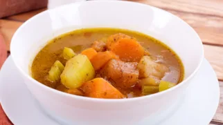 Фото рецепта: Овощное рагу с нежным сельдереем и ярким вкусом