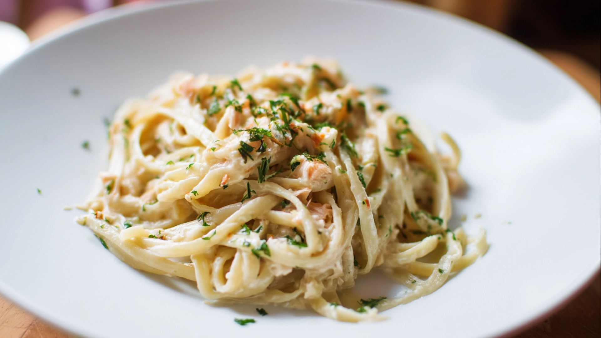 Фото блюда: Нежная паста с краснопёркой в сливочном соусе