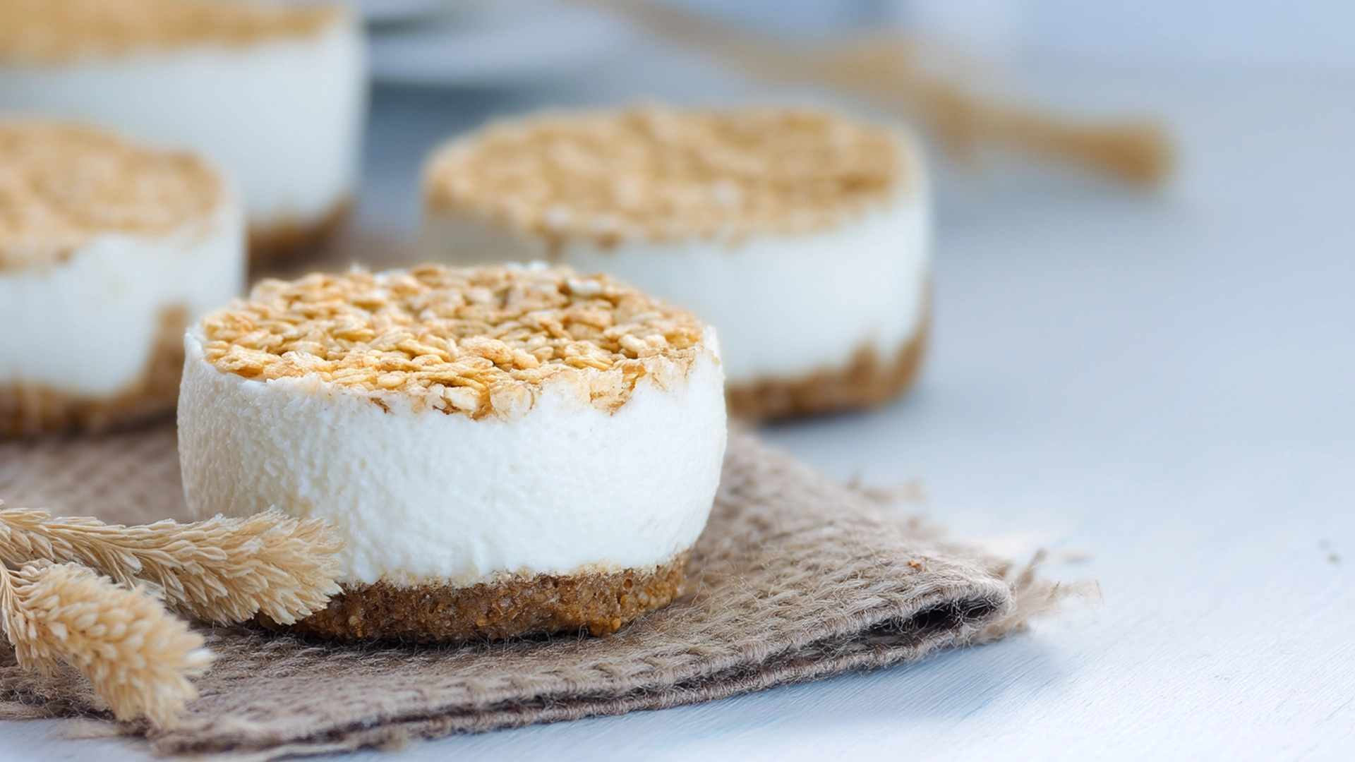 Фото блюда: Пп сырники с хлопьями для лёгкого завтрака