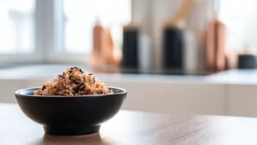 Фото блюда: Азиатский рис с фасолью с ярким соевым вкусом