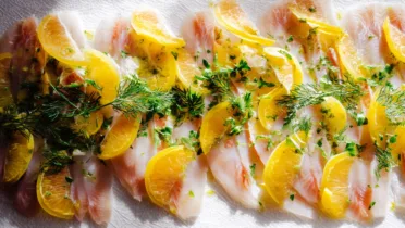 Фото блюда: Севиче из краснопёрки с сочным цитрусом