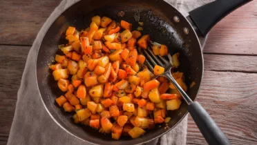 Фото блюда: Нежное соте из брюквы и моркови с ярким вкусом