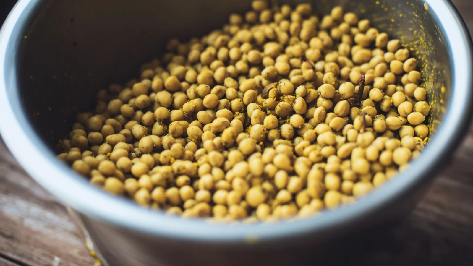 Фото блюда: Соевые бобы с куркумой в пряном теплом вкусе