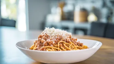 Фото блюда: Спагетти болоньезе которые радуют с первого вкуса