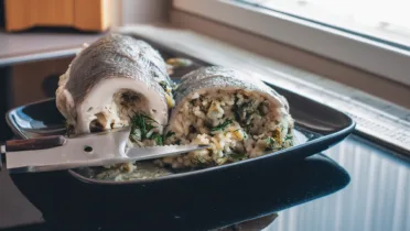 Фото блюда: Стерлядь фаршированная рисом с нежным ароматом трав