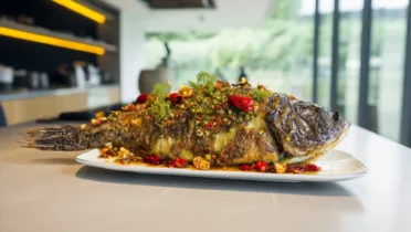 Фото блюда: Нежный тайский сибас в пряном красном карри