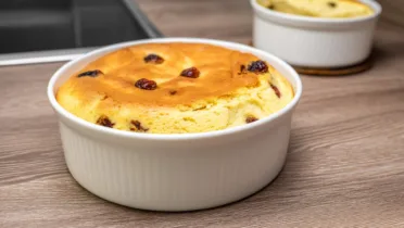 Фото блюда: Нежная творожная запеканка с сочными ягодами