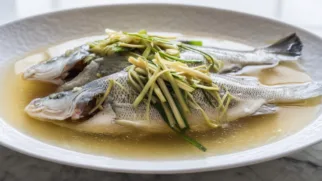 Фото рецепта: Карась на пару с имбирем