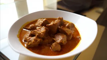 Фото блюда: Британское карри из ягненка как в пабе, густое и ароматное