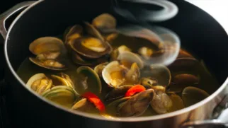 Фото рецепта: Карри с моллюсками и сладким перцем