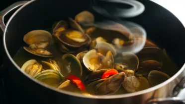 Фото рецепта Карри с моллюсками и сладким перцем