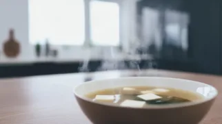 Фото рецепта: Мисо суп с мягким васаби ароматом и тофу как в японском кафе