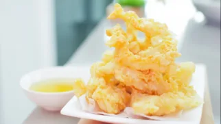 Фото рецепта: Овощи темпура с соусом на рисовом вине: хруст как в японском ресторане