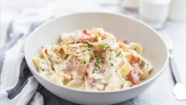 Фото блюда: Паста с беконом и сливками как в ресторане за 20 минут