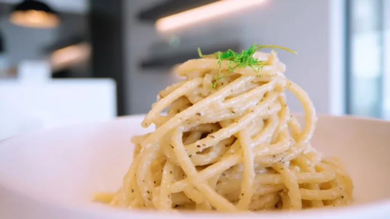 Фото блюда: Паста с миндальным соусом в сливочном стиле за 20 минут