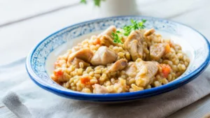 Фото блюда: Перловая каша с курицей