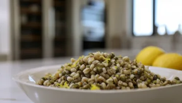 Фото блюда: Перловка с каперсами и лимоном