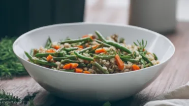 Фото рецепта Плов с зеленой стручковой фасолью: рассыпчатый рис и хрустящие стручки