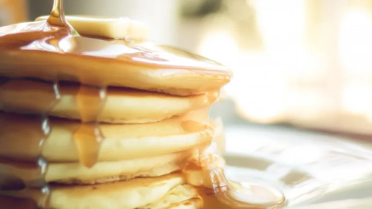 Фото блюда: Сироп для панкейков: густой карамельный топпинг за 10 минут