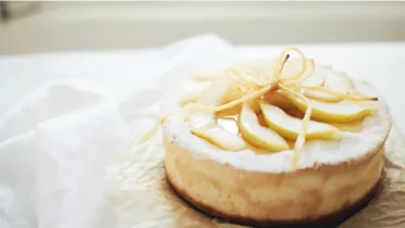 Фото блюда: Сливочный тост с рикоттой и грушей как в кофейне за 10 минут