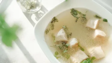 Фото рецепта Легкий суп с пангасиусом — вкусный и сытный