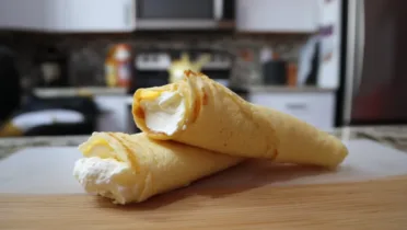 Фото блюда: Трубочки с рикоттой и мёдом