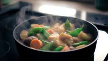 Фото рецепта Тушёные овощи с окарой: нежное рагу с белковым акцентом