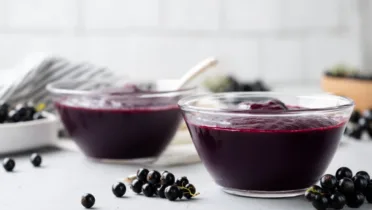 Фото блюда: Рецепт ягодного пюре из смородины