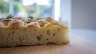 Фото рецепта: Рецепт фокаччи с оливковым маслом