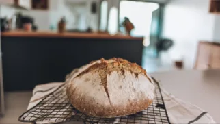 Фото рецепта: Хлеб на конопляной муке с тёплой расстойкой