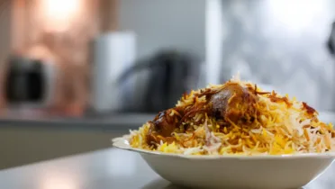 Фото рецепта Индийский бирьяни с курицей с ярким ароматом специй