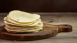 Фото рецепта: Рецепт корнфлэтбрэд лепешек с мукой кукурузной