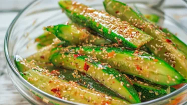 Фото рецепта Огурцы по-корейски с ароматным маринадом