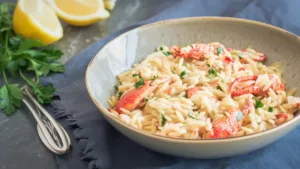 Фото блюда: Паста-орзо с раковыми шейками: легкий летний вкус