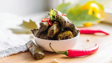 Фото блюда: Пикантная долма с ярким огненным вкусом