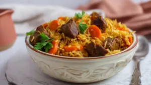 Фото блюда: Плов с говяжьим языком – сытное и ароматное блюдо