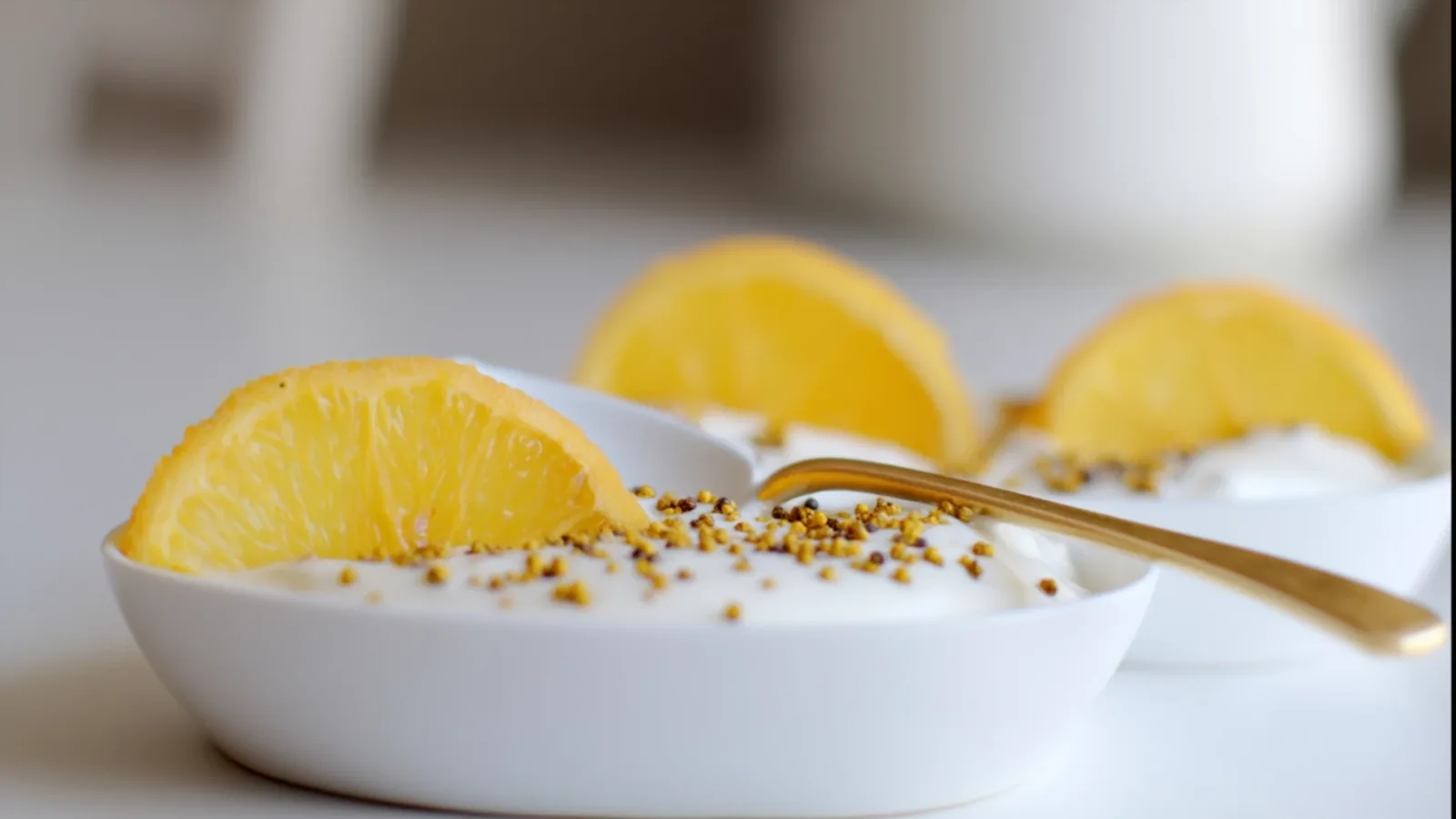 Фото блюда: Солнечный салат с мандаринами и пыльцой