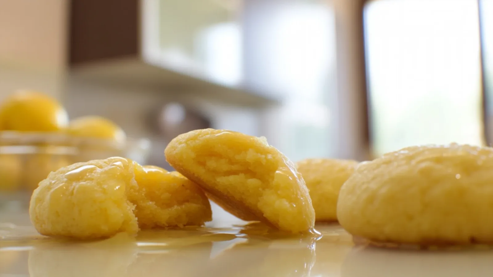 Фото блюда: Воздушная шекерпаре с нежным лимонным сиропом