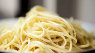 Фото рецепта: Сливочная лапша домашняя