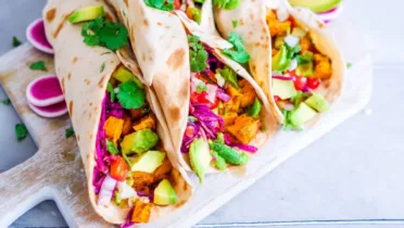 Фото блюда: Такос с ямсом — яркие и питательные закуски